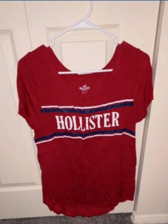 Hollister Other - Hollister Red Graphic Logo T-Shirt